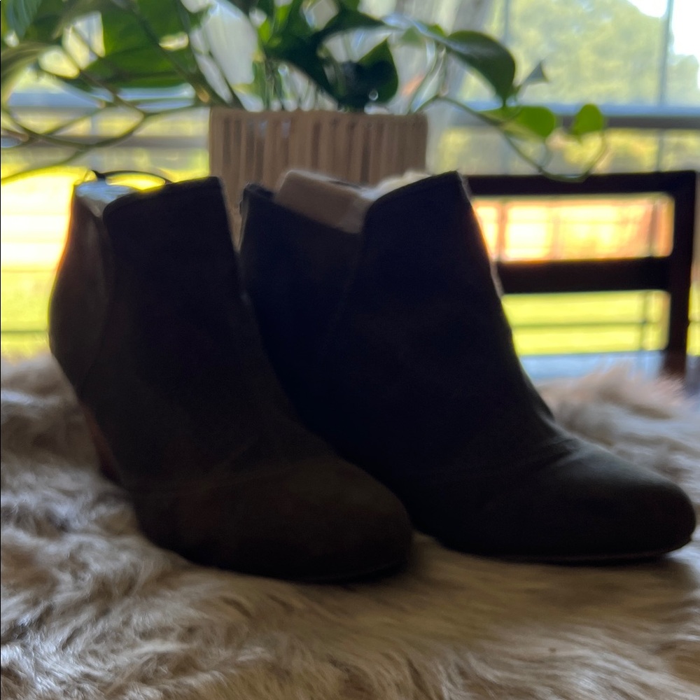 Report Dark Brown Ankle Booties